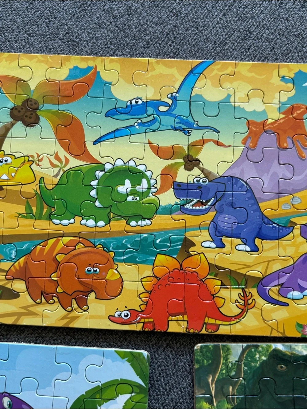Colorful Dinosaur Jigsaw Puzzle Set - Multi Color